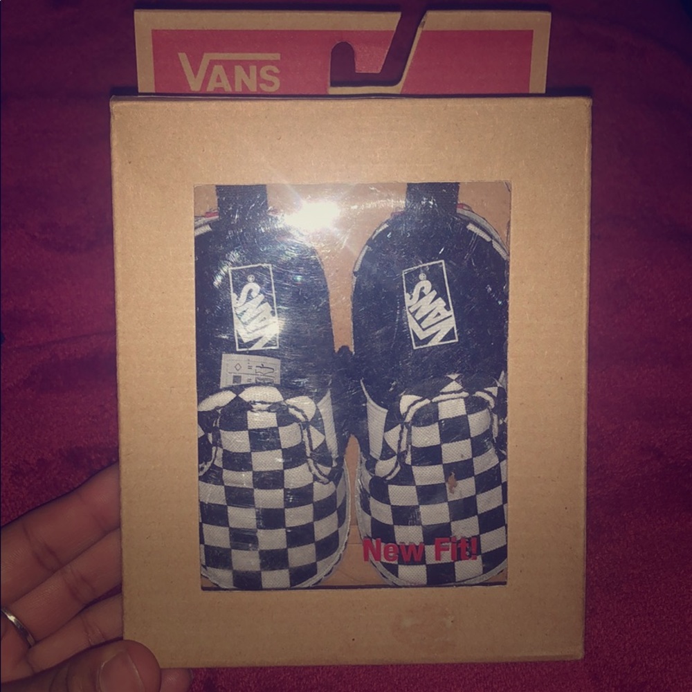Baby checker Vans.